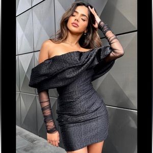 Elegant Black Off-Shoulder Mini Dress